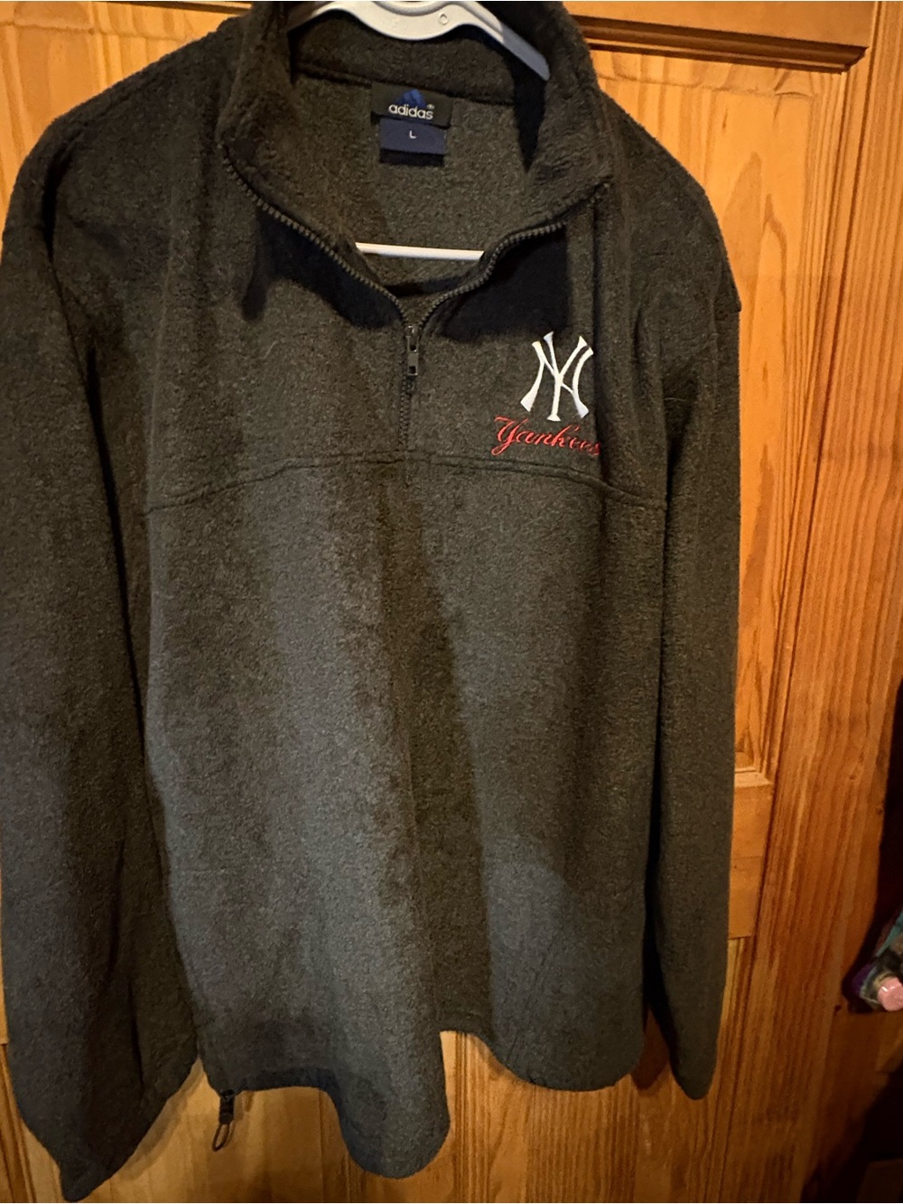 adidas Men's Dark Gray NY Yankees Half-Zip Fleece Pullover